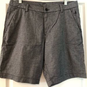 LULULEMON COMMISSION SHORT (CASUAL SHORTS)